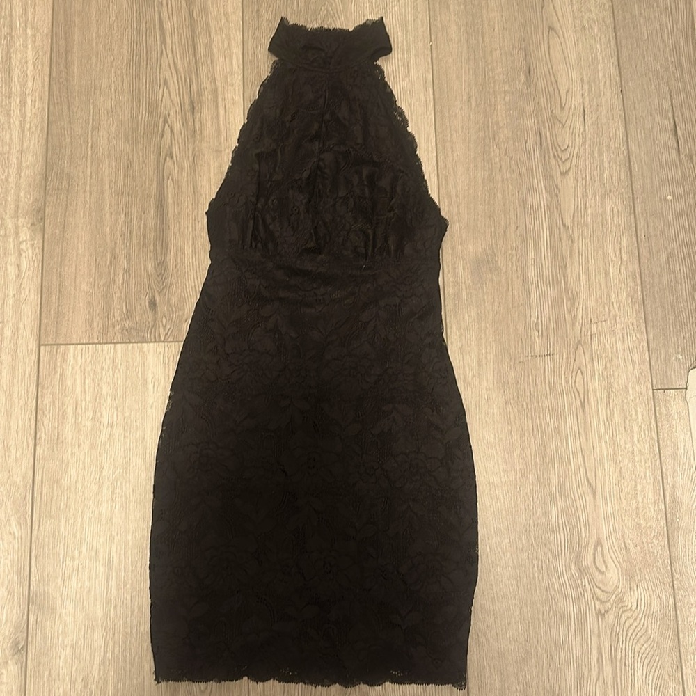 Lace backless black Guess dress